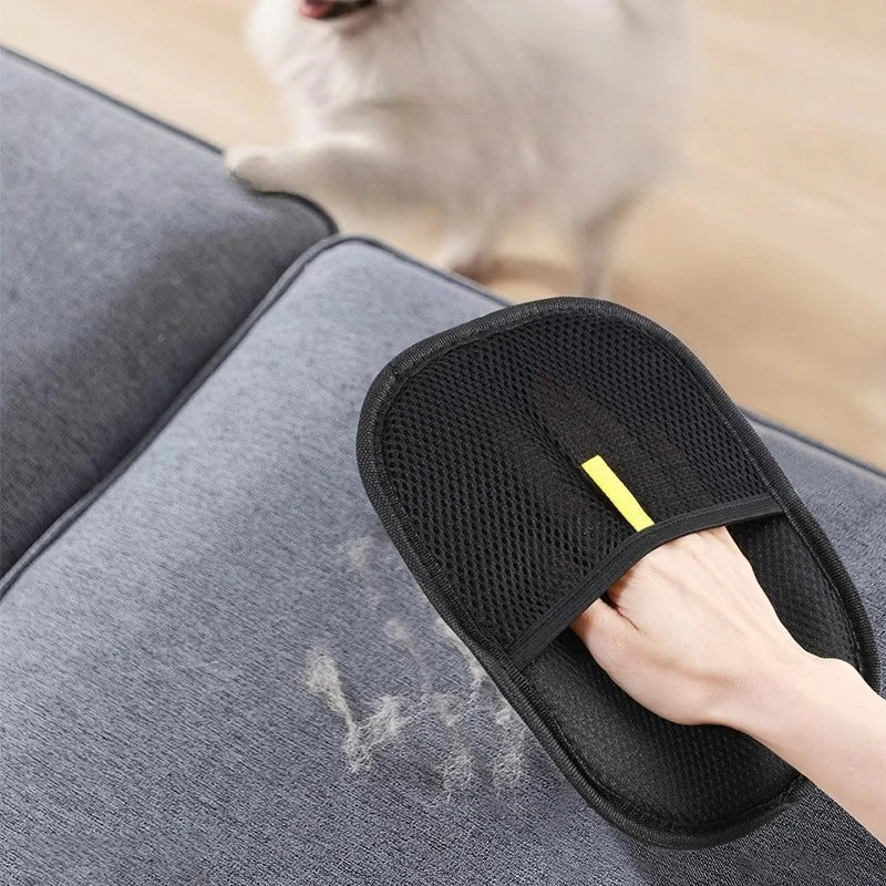 Gant portable pour enlever les poils de chien