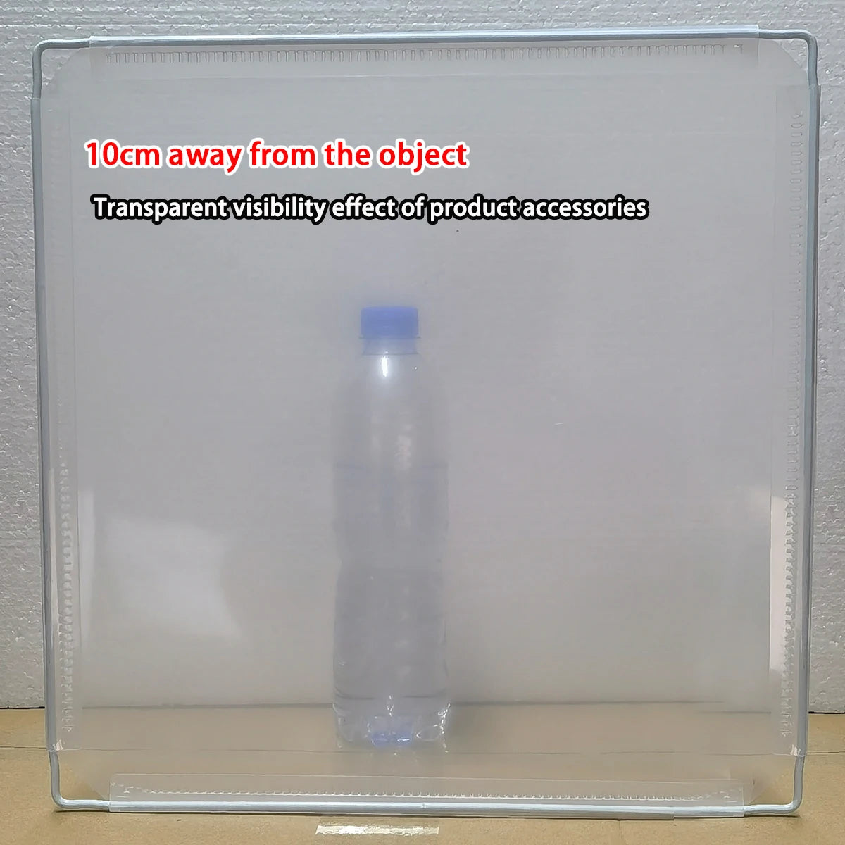 Enclos intérieur pour chien avec espace toilettes